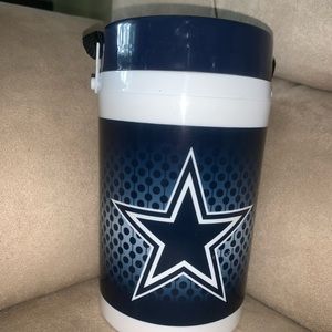 Dallas Cowboys thermos with carrying strap